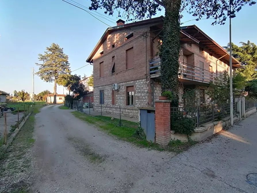 Immagine 1 di Casa semindipendente in vendita  in Via Salvador Allende 6 a Marsciano