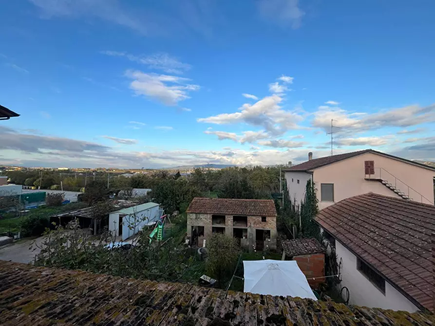 Immagine 10 di Casa indipendente in vendita  a Marsciano