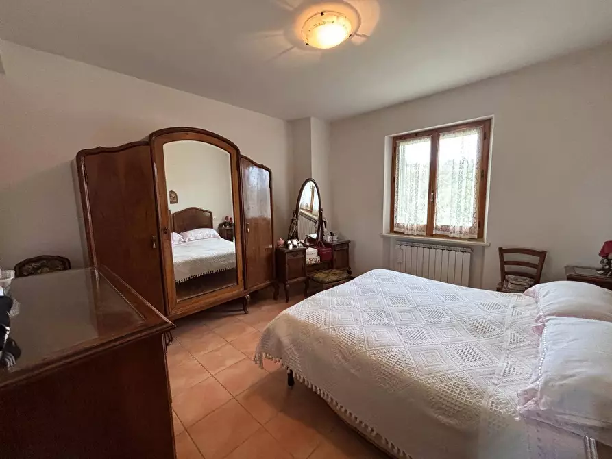 Immagine 25 di Villa in vendita  in Vocabolo Collebrano a Marsciano