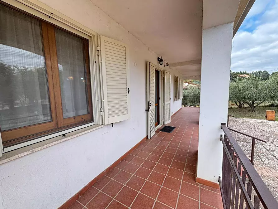 Immagine 10 di Villa in vendita  in Vocabolo Collebrano a Marsciano