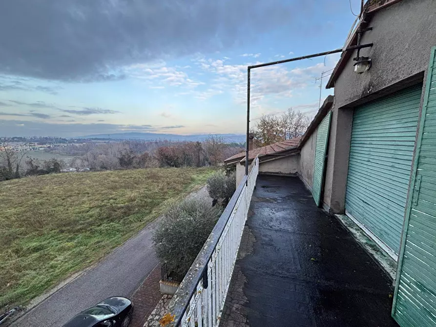 Immagine 7 di Casa semindipendente in vendita  a Marsciano