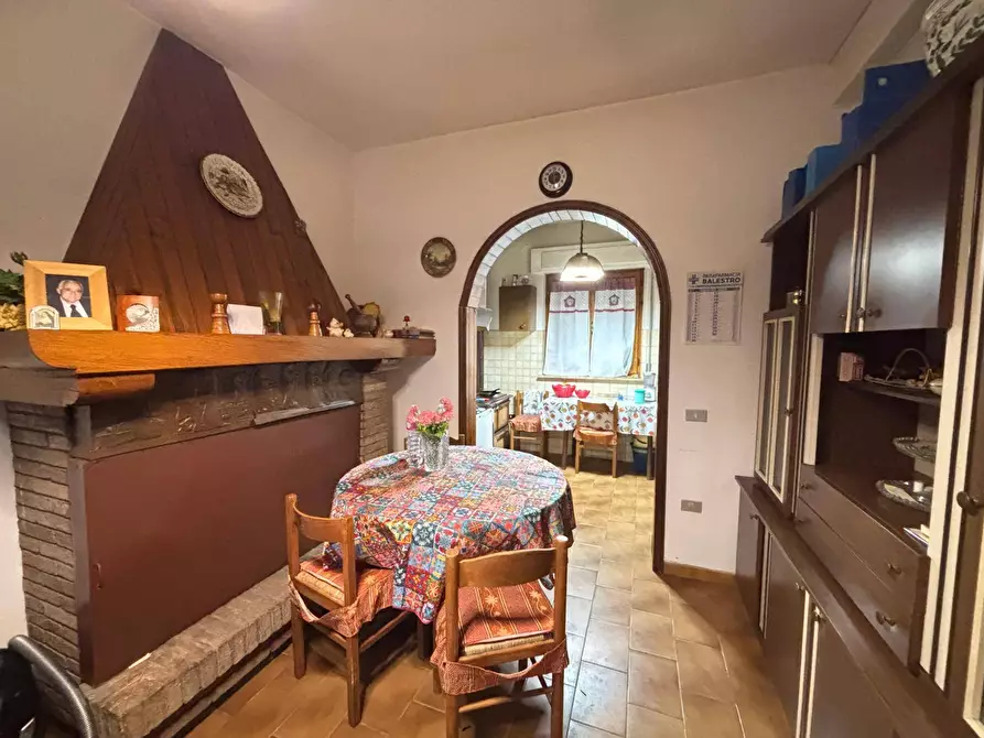 Immagine 3 di Casa semindipendente in vendita  a Marsciano