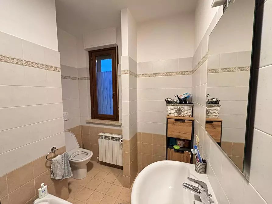Immagine 19 di Appartamento in vendita  a San Venanzo