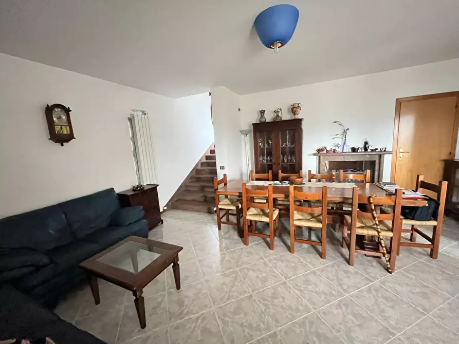 Immagine 3 di Villetta a schiera in vendita  a Collazzone