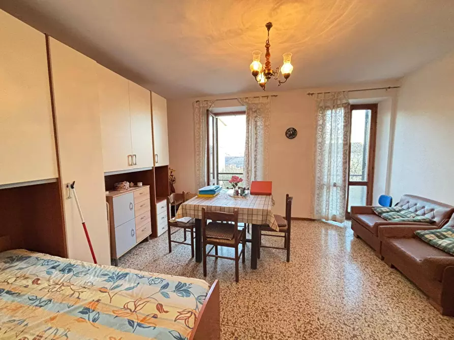 Immagine 3 di Appartamento in vendita  in Viale IV Novembre 25 a Montegabbione