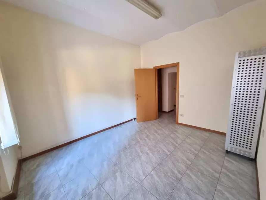 Immagine 11 di Appartamento in vendita  in Via degli Orti a Marsciano