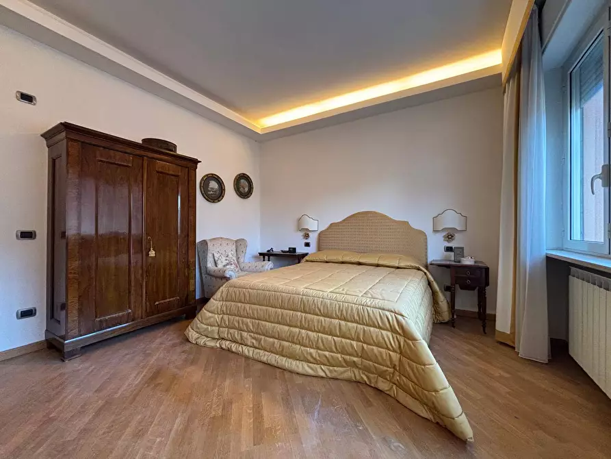 Immagine 19 di Appartamento in vendita  in via fratelli ceci a Marsciano