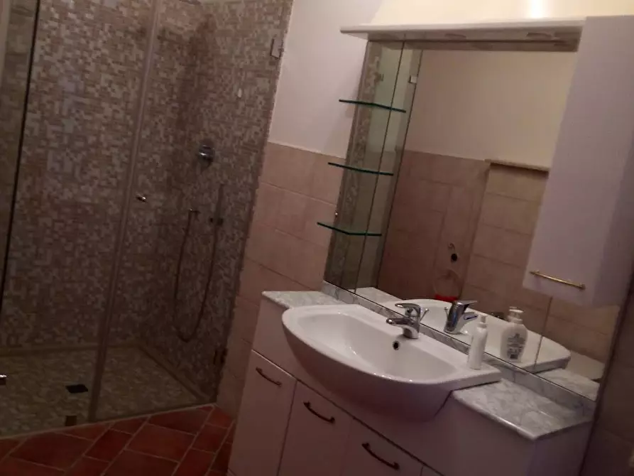Immagine 20 di Villa in vendita  a Torgiano