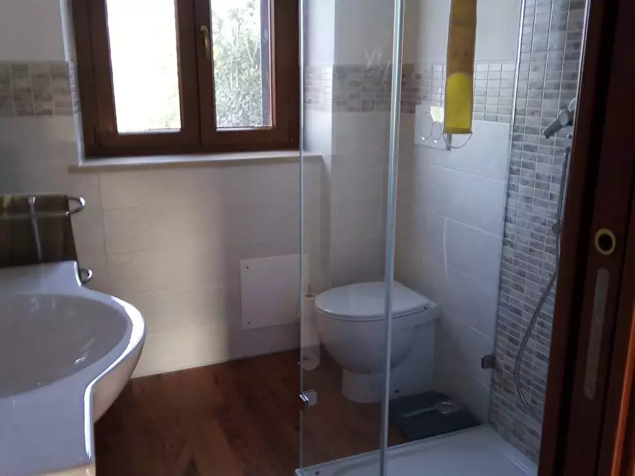 Immagine 23 di Villa in vendita  a Torgiano