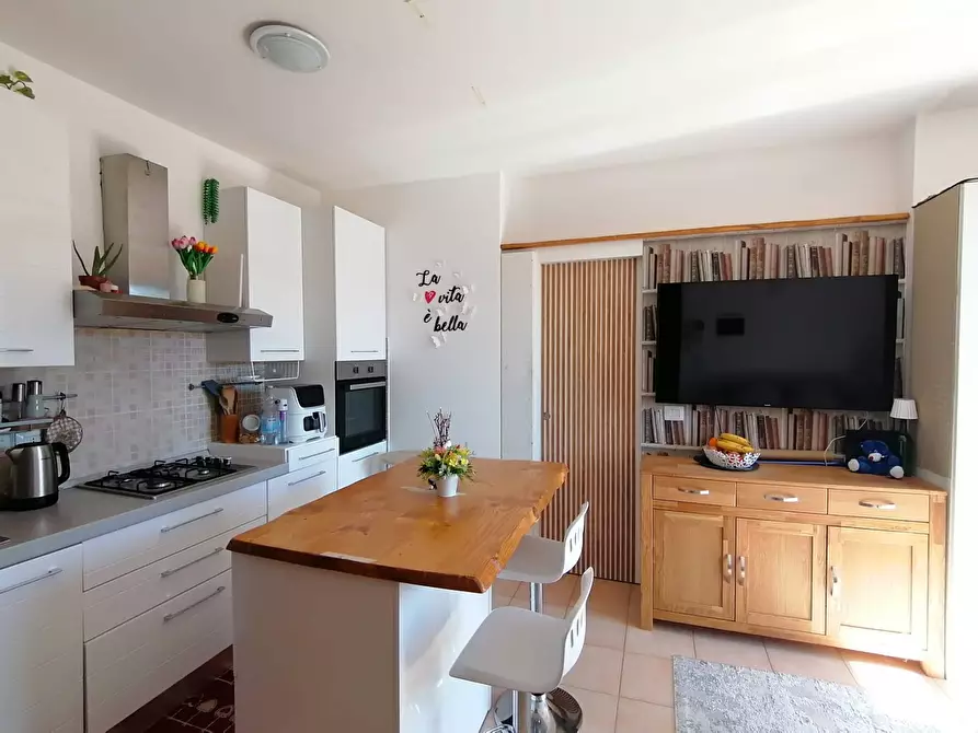 Immagine 1 di Appartamento in vendita  in via Francesco Maria Ferri 1/A a Marsciano
