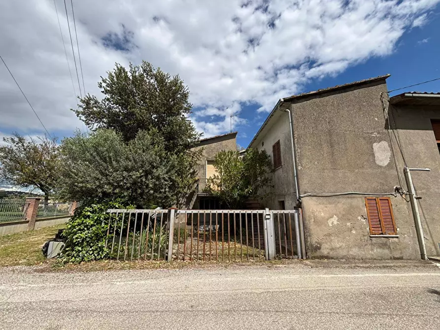 Immagine 3 di Casa semindipendente in vendita  a Marsciano