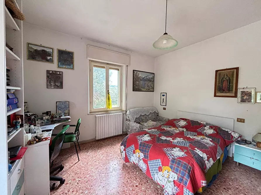 Immagine 19 di Casa semindipendente in vendita  a Marsciano