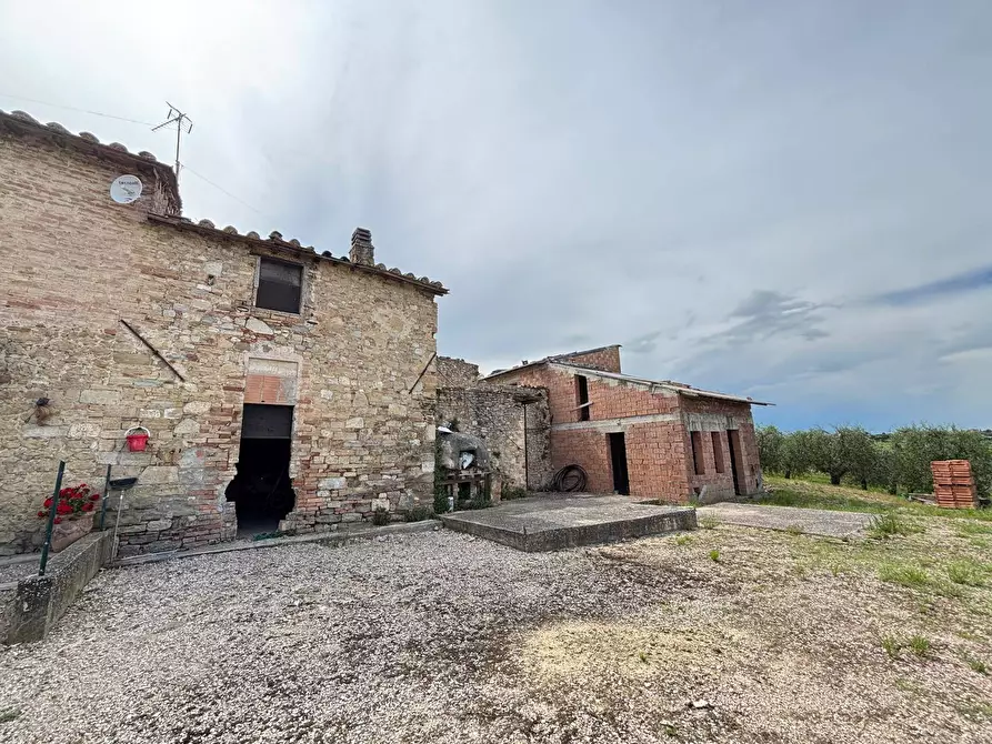 Immagine 2 di Rustico / casale in vendita  a Marsciano