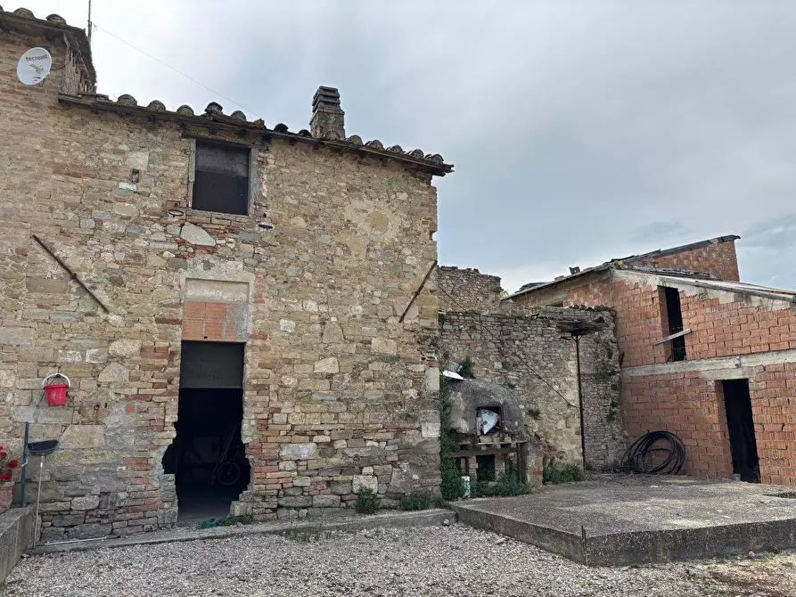 Immagine 10 di Rustico / casale in vendita  a Marsciano