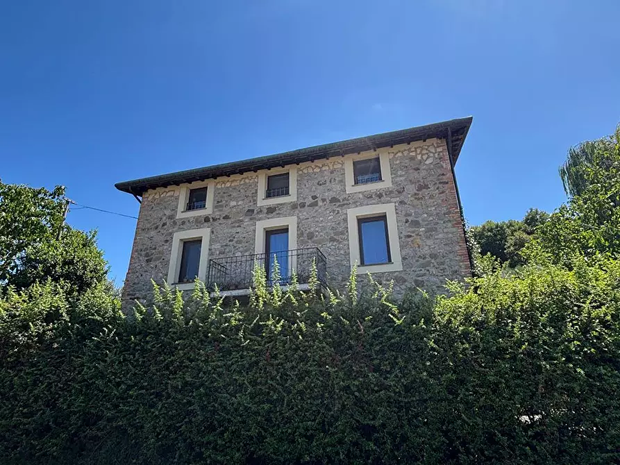 Immagine 9 di Rustico / casale in vendita  a Monte Castello Di Vibio