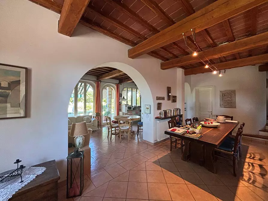 Immagine 29 di Villa in vendita  a Marsciano