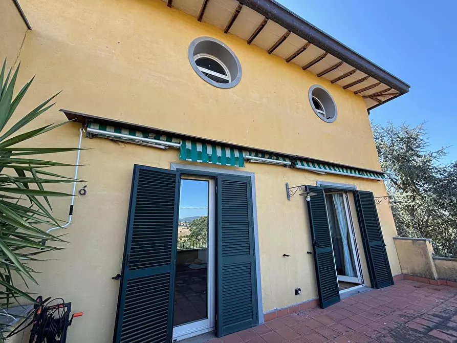 Immagine 41 di Villa in vendita  a Marsciano