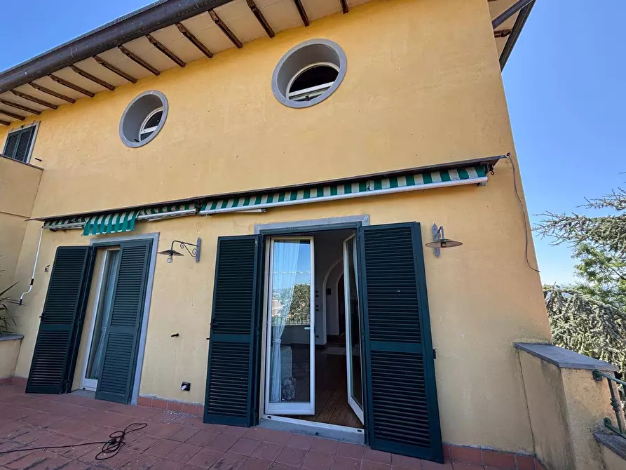 Immagine 43 di Villa in vendita  a Marsciano