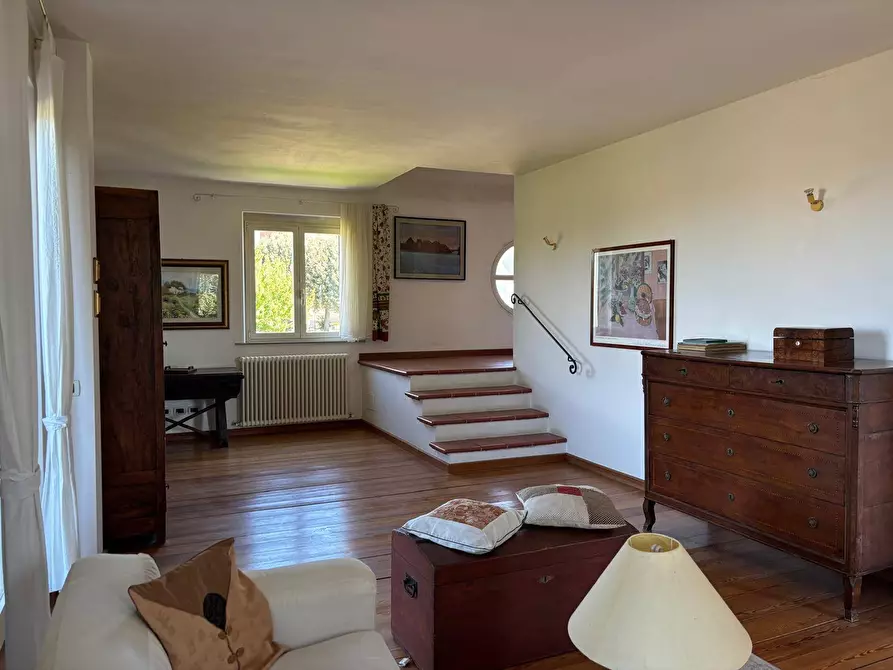 Immagine 49 di Villa in vendita  a Marsciano