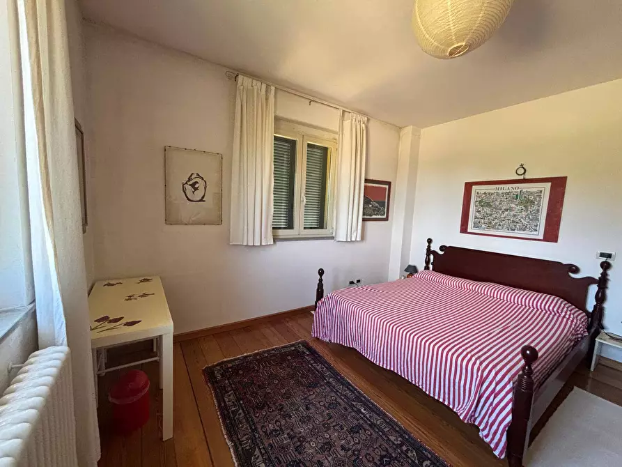 Immagine 52 di Villa in vendita  a Marsciano