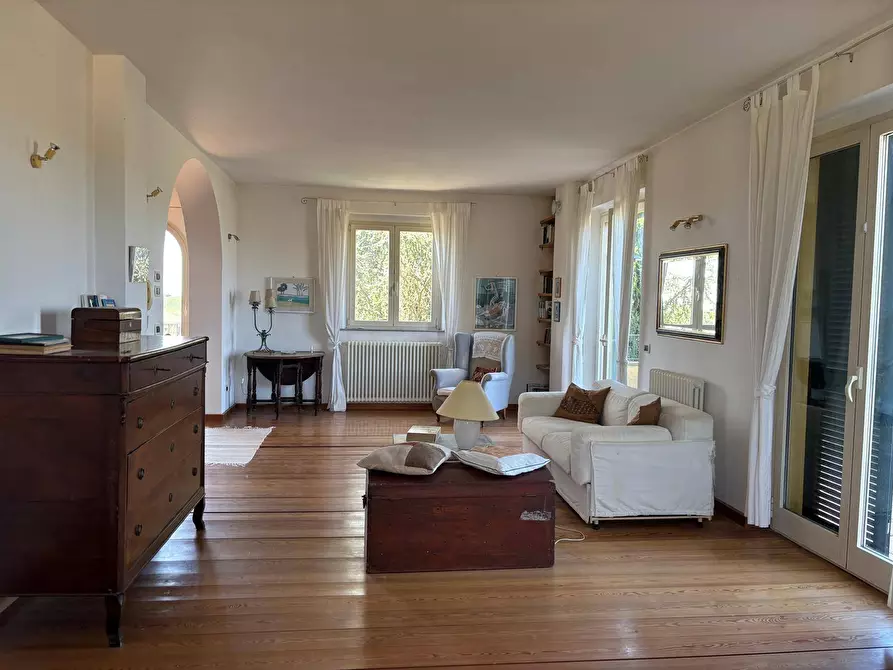 Immagine 56 di Villa in vendita  a Marsciano