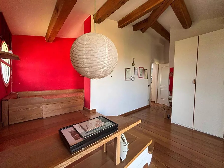 Immagine 71 di Villa in vendita  a Marsciano
