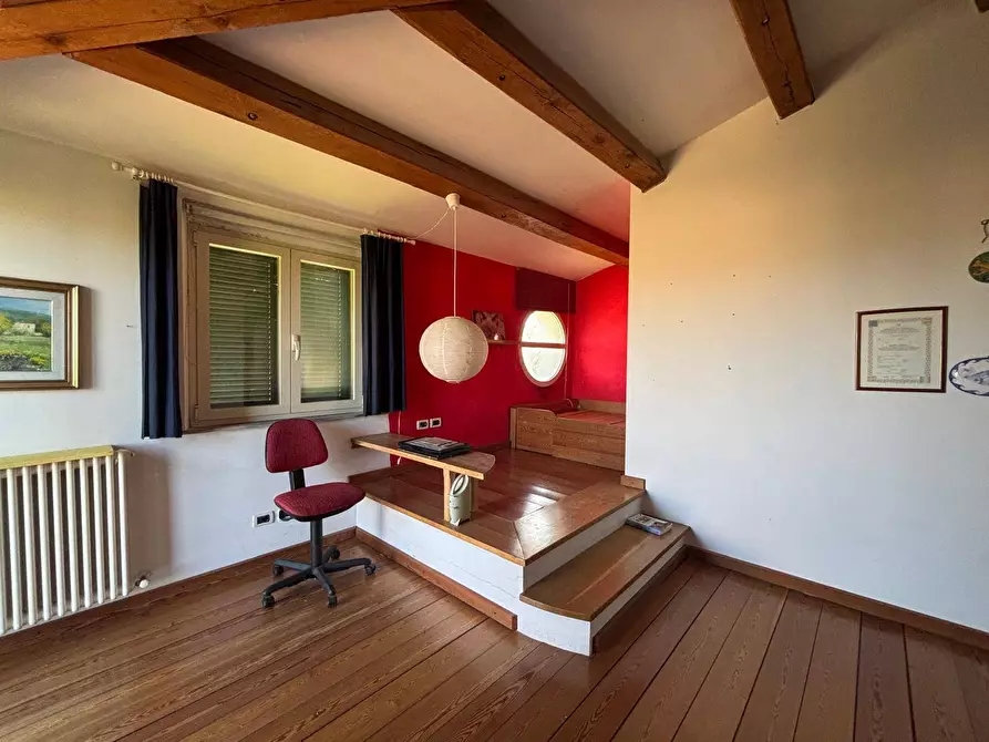 Immagine 75 di Villa in vendita  a Marsciano