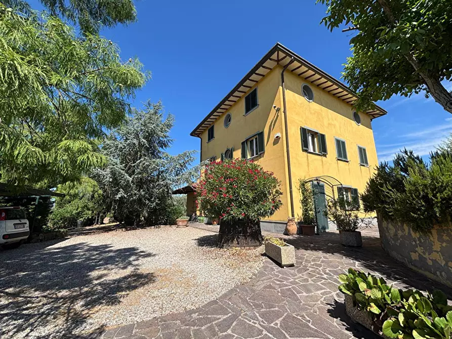 Immagine 78 di Villa in vendita  a Marsciano