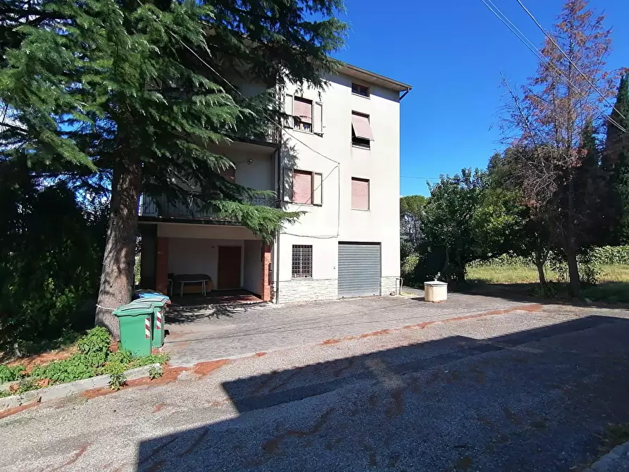 Immagine 2 di Appartamento in vendita  in Via XVI Giugno 8 a Fratta Todina