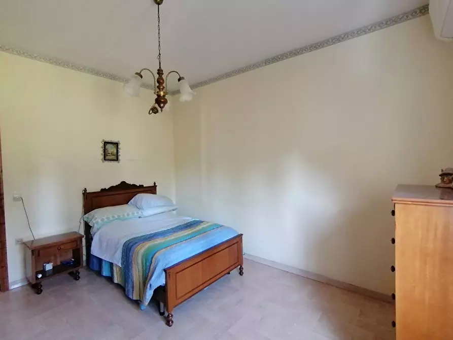 Immagine 20 di Appartamento in vendita  in Via XVI Giugno 8 a Fratta Todina