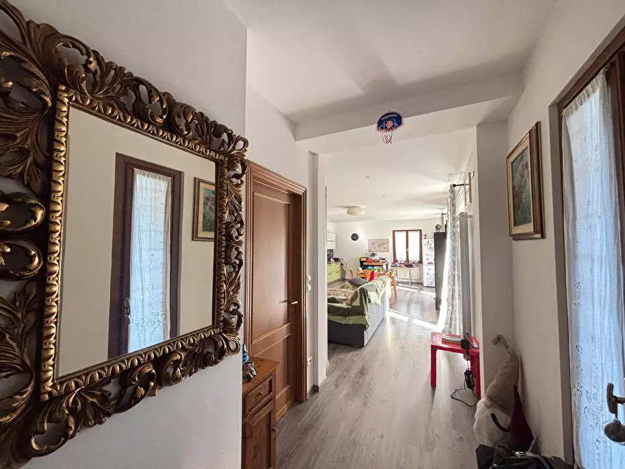 Immagine 17 di Appartamento in vendita  a Fratta Todina