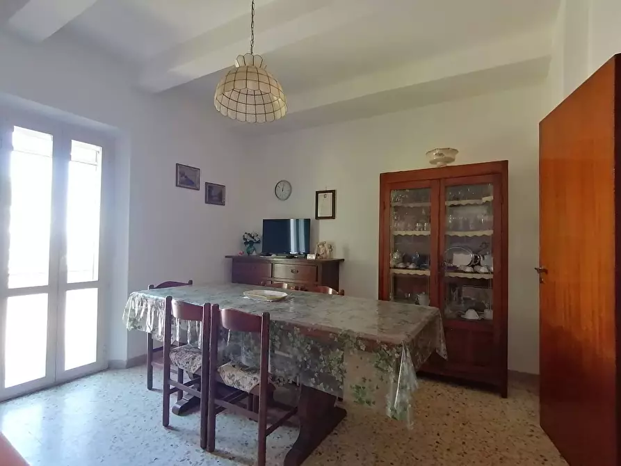 Immagine 3 di Casa semindipendente in vendita  in Viale Gaetano Salvemini 9 a Marsciano