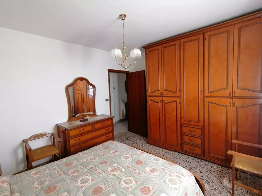 Immagine 12 di Casa semindipendente in vendita  in Viale Gaetano Salvemini 9 a Marsciano