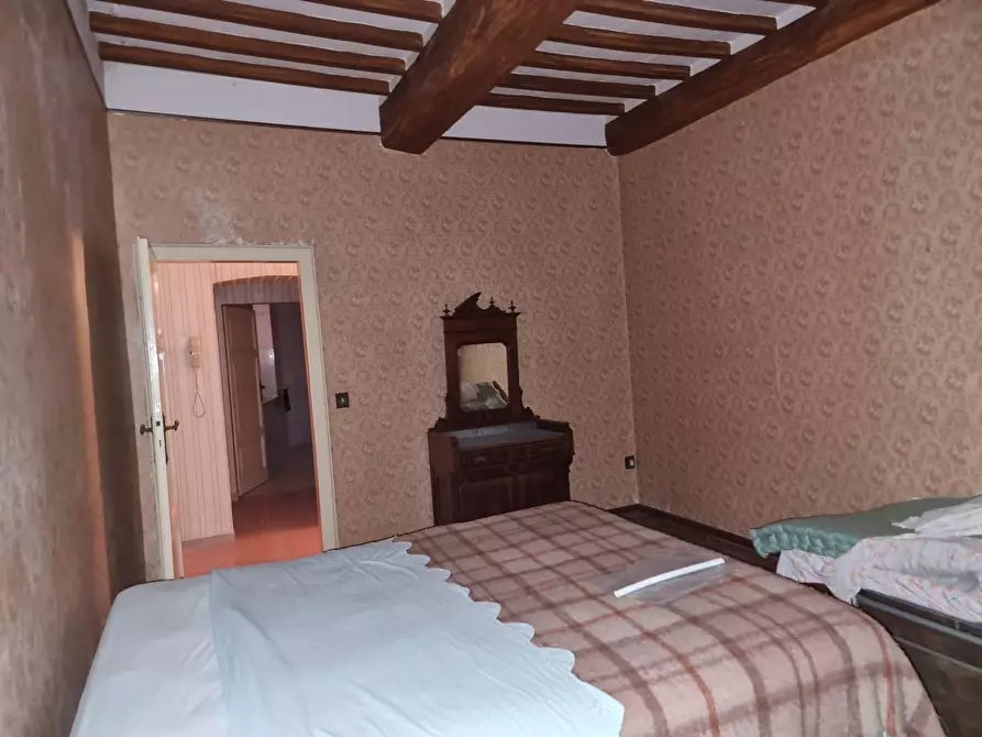 Immagine 10 di Casa semindipendente in vendita  a Deruta