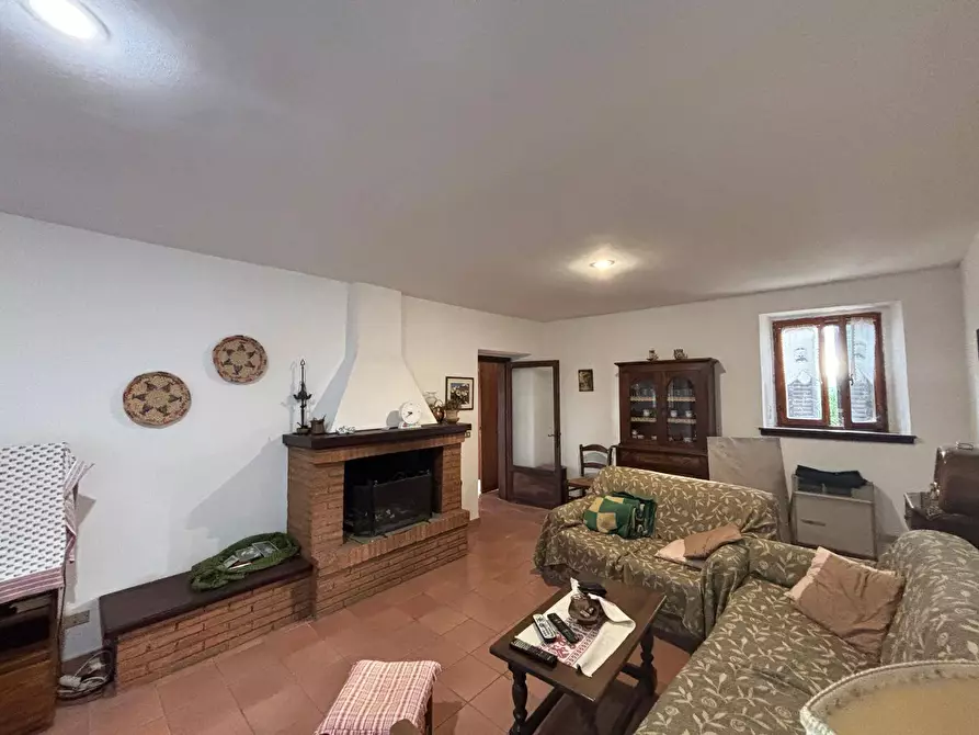 Immagine 9 di Casa semindipendente in vendita  a Fratta Todina