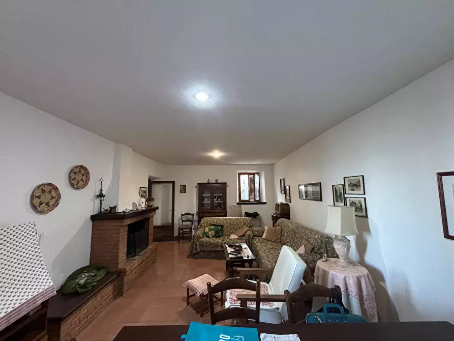 Immagine 12 di Casa semindipendente in vendita  a Fratta Todina
