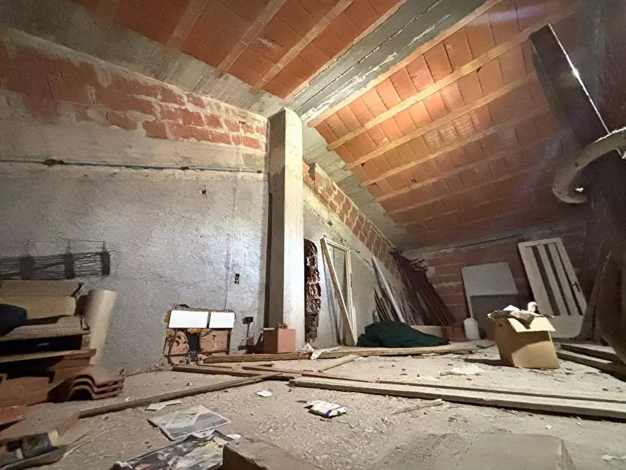 Immagine 13 di Villa in vendita  a San Venanzo