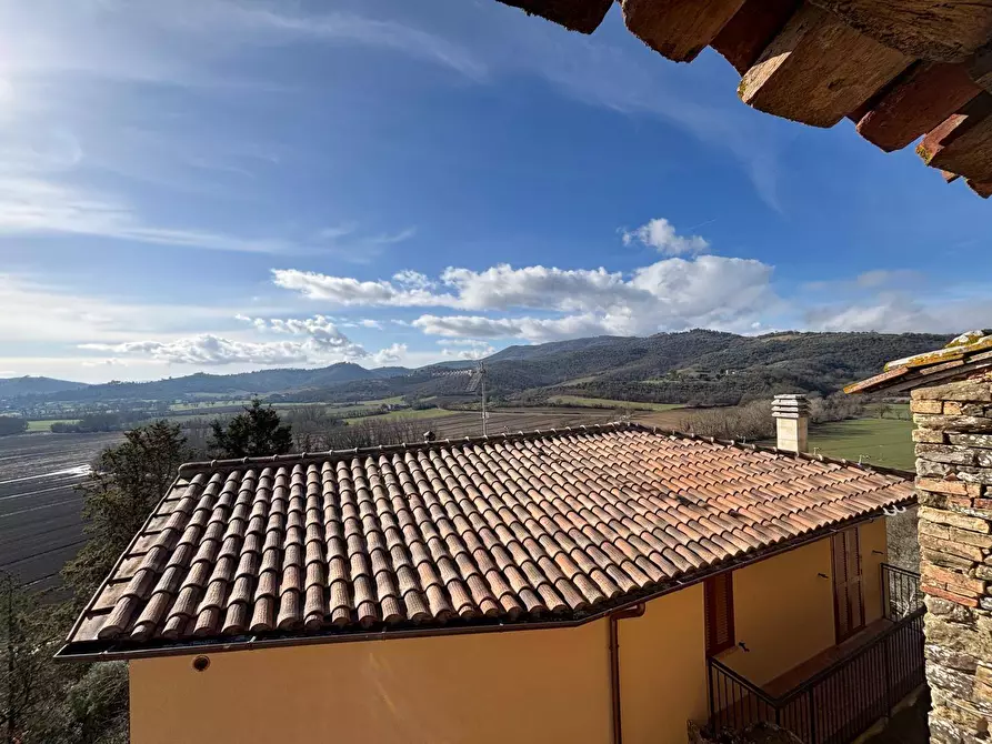 Immagine 21 di Casa semindipendente in vendita  in Salita Vittorio Emanuele 11 a Marsciano
