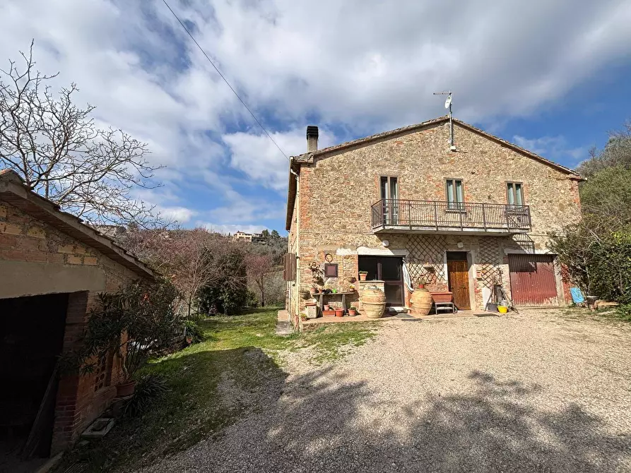 Immagine 5 di Villa in vendita  in Strada Gaglietolese 25 a Collazzone