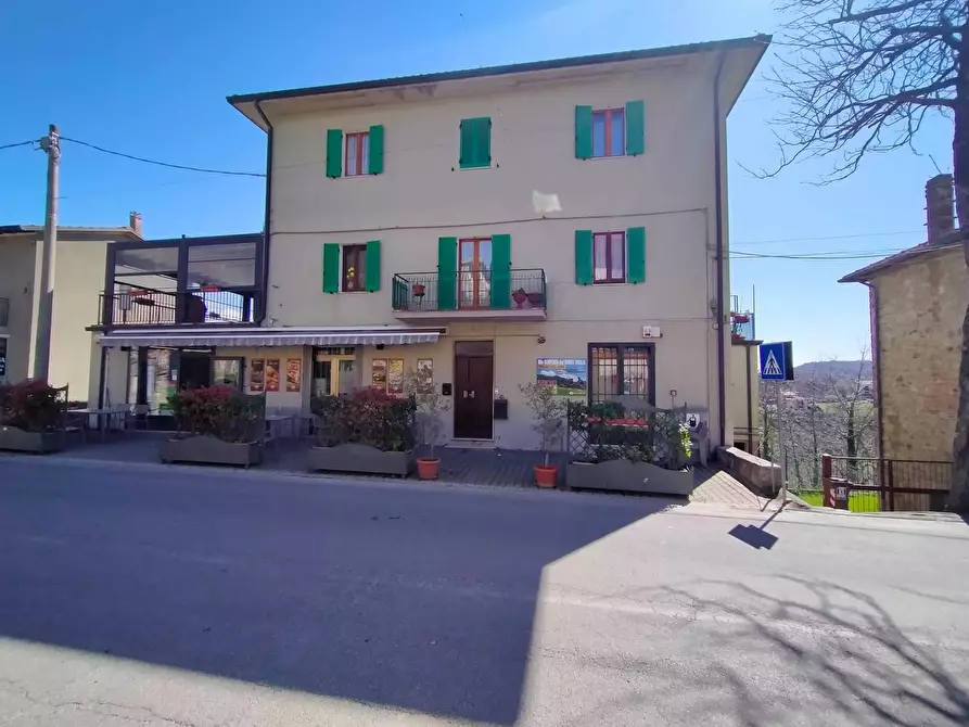 Immagine 1 di Casa indipendente in vendita  in via IV Novembre 66 a Montegabbione