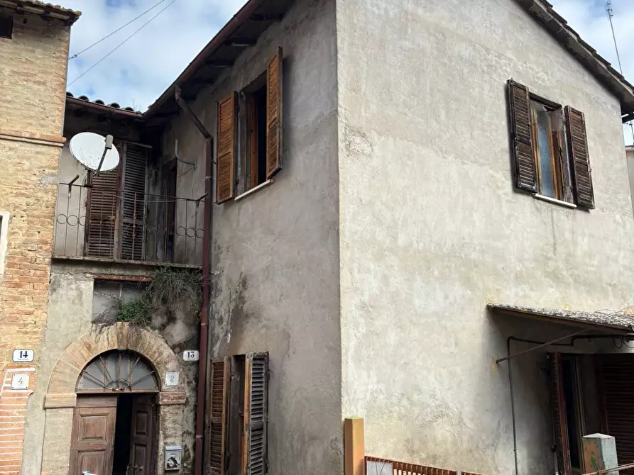 Immagine 1 di Casa semindipendente in vendita  in Piazza della Vittoria 13 a Marsciano