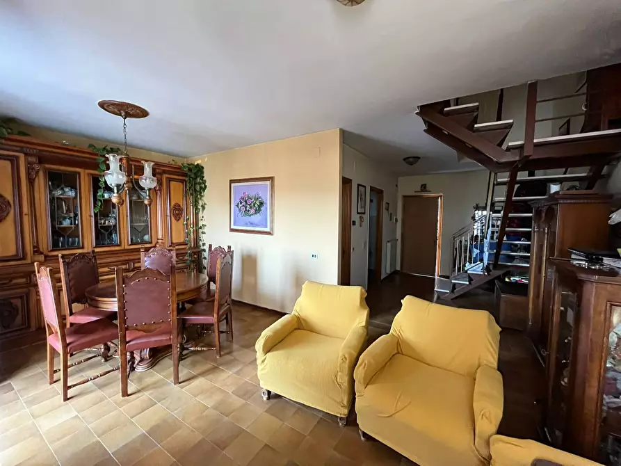 Immagine 3 di Appartamento in vendita  in Via Bulgarelli 5 a Marsciano