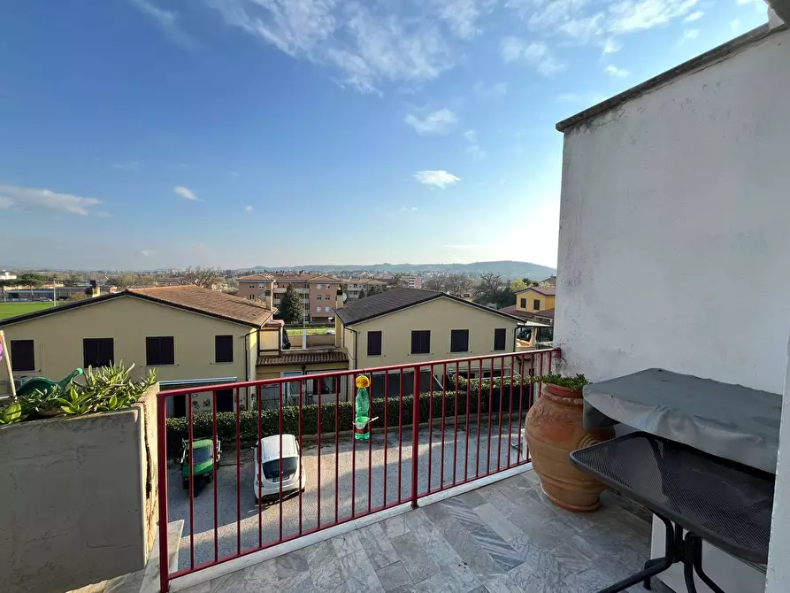 Immagine 7 di Appartamento in vendita  in Via Bulgarelli 5 a Marsciano