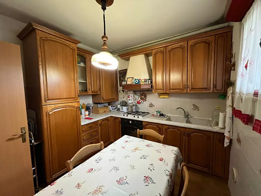 Immagine 9 di Appartamento in vendita  in Via Bulgarelli 5 a Marsciano