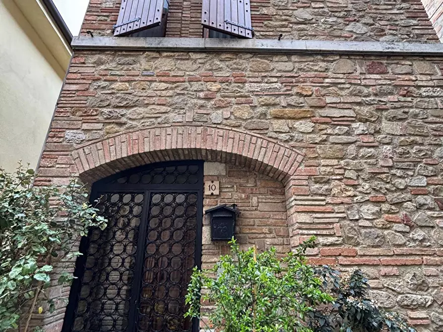 Immagine 1 di Casa indipendente in vendita  in Via Duca degli Abruzzi 10 a Collazzone