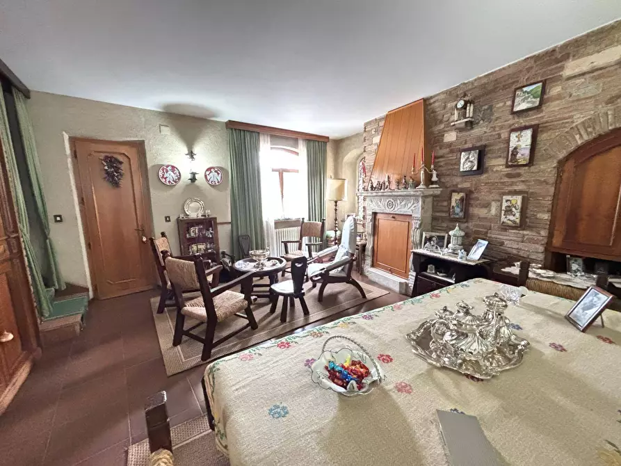 Immagine 12 di Casa indipendente in vendita  in Via Duca degli Abruzzi 10 a Collazzone