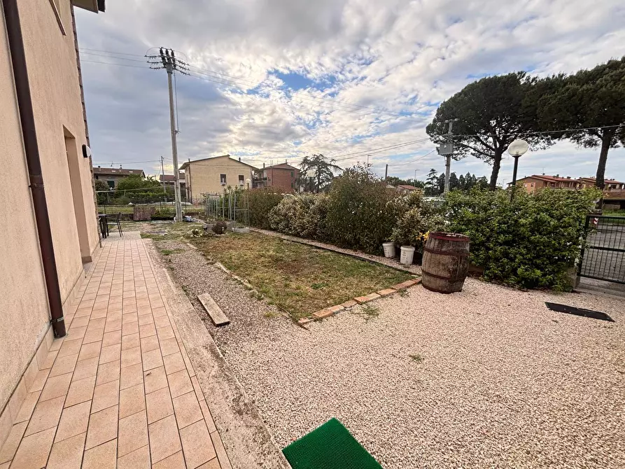 Immagine 23 di Appartamento in vendita  in Via Solferino 6 a Marsciano