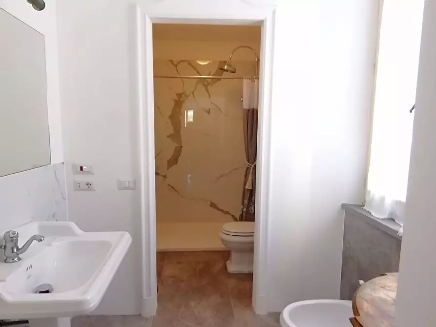 Immagine 20 di Casa semindipendente in vendita  a Marsciano