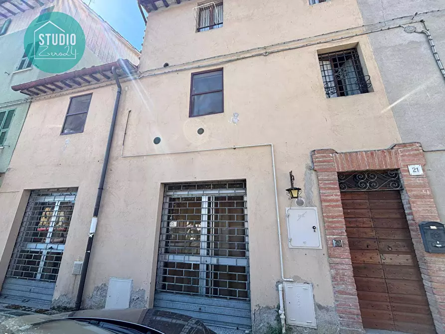 Immagine 1 di Casa semindipendente in vendita  in piazza della vittoria 21 a Marsciano