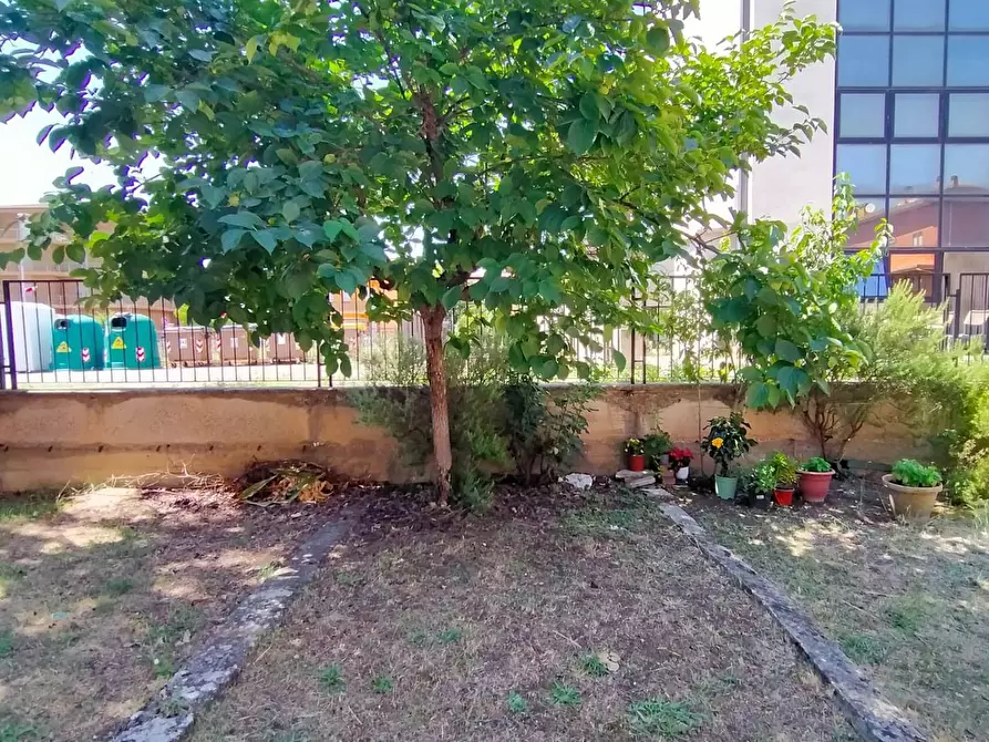 Immagine 29 di Appartamento in vendita  in via palmiro togliatti 1 a Marsciano